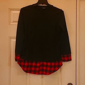 Sunnyme black and red top